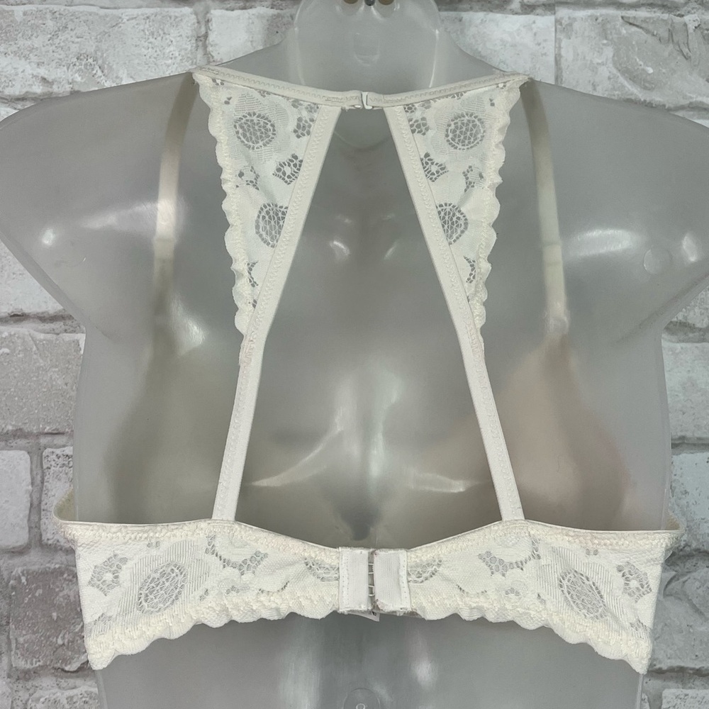 Aerie White Push-Up Bra - Picture 9 of 14